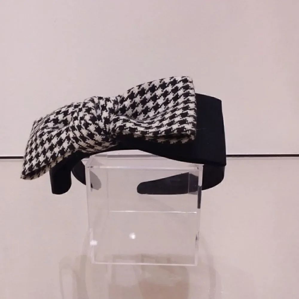 Black and white houndstooth bow Alice band